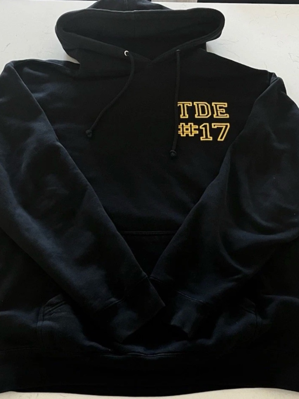 RARE TDE Top Dawn Ent Lakers Championship #17 Kendrick Lamar LeBron Pullover XL